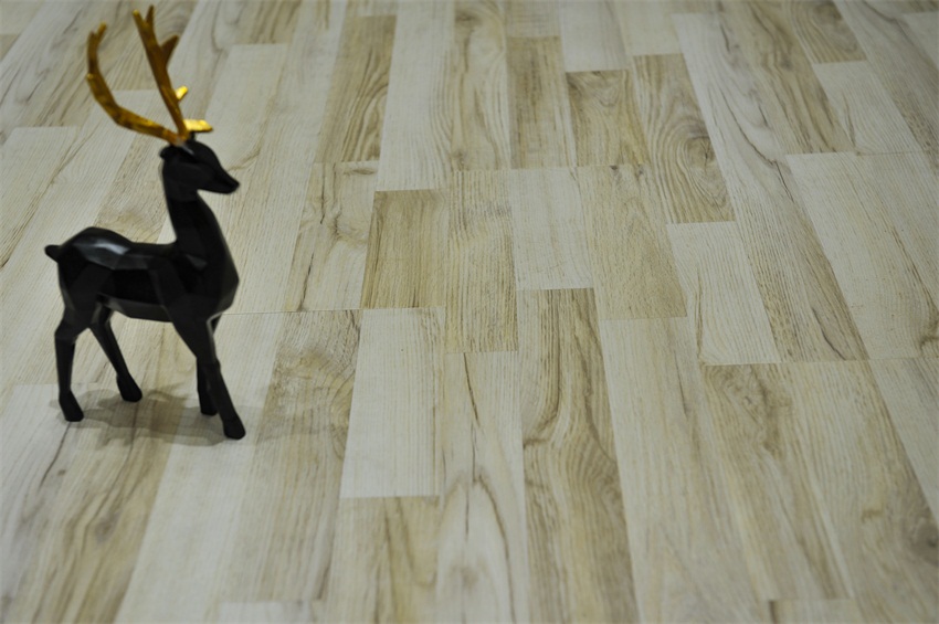 鵬鴻強化復合地板2810 鵬鴻強化復合地板2810